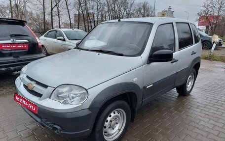 Chevrolet Niva I рестайлинг, 2013 год, 440 000 рублей, 2 фотография