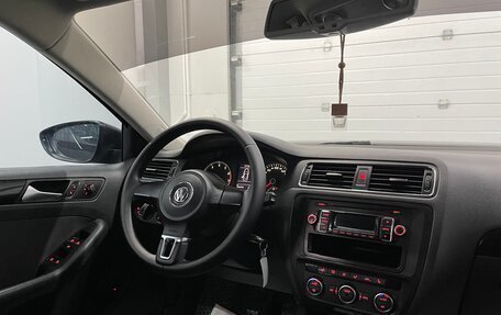 Volkswagen Jetta VI, 2012 год, 999 000 рублей, 9 фотография