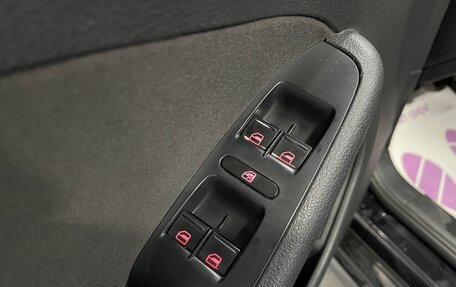 Volkswagen Jetta VI, 2012 год, 999 000 рублей, 19 фотография