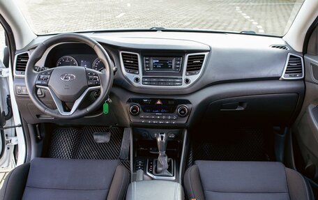Hyundai Tucson III, 2017 год, 1 755 000 рублей, 16 фотография