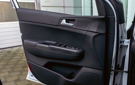 KIA Sportage IV рестайлинг, 2021 год, 2 095 000 рублей, 12 фотография