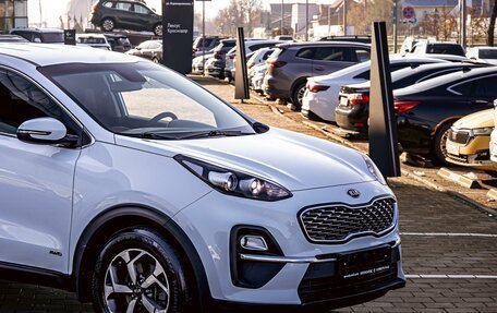 KIA Sportage IV рестайлинг, 2021 год, 2 095 000 рублей, 8 фотография