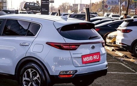 KIA Sportage IV рестайлинг, 2021 год, 2 095 000 рублей, 10 фотография