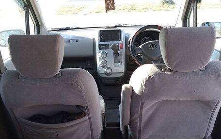 Honda Mobilio I, 2002 год, 380 000 рублей, 5 фотография