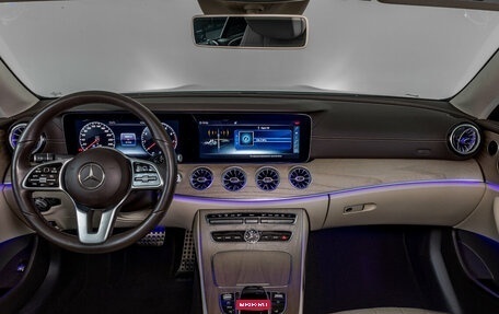 Mercedes-Benz E-Класс, 2019 год, 5 310 000 рублей, 10 фотография