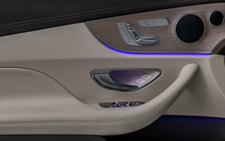 Mercedes-Benz E-Класс, 2019 год, 5 310 000 рублей, 13 фотография