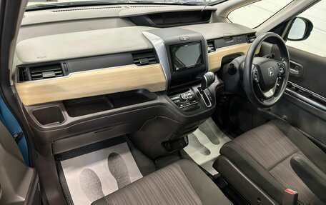 Honda Freed II, 2018 год, 1 499 999 рублей, 13 фотография