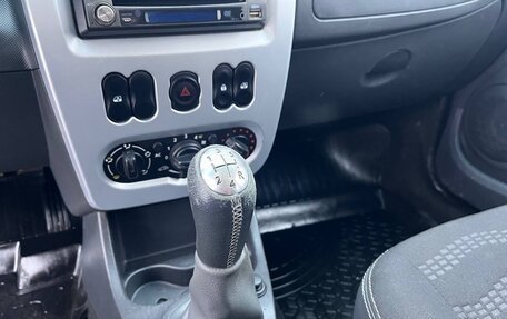 Renault Sandero I, 2013 год, 695 000 рублей, 11 фотография