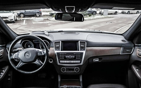 Mercedes-Benz GL-Класс, 2015 год, 3 299 000 рублей, 10 фотография