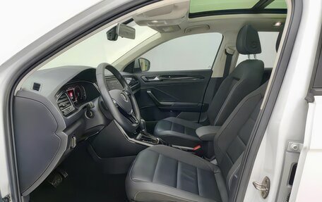 Volkswagen T-Roc I, 2021 год, 2 290 000 рублей, 9 фотография