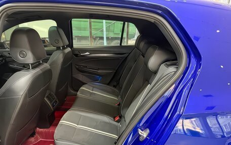 Volkswagen Golf VIII, 2021 год, 2 390 000 рублей, 15 фотография