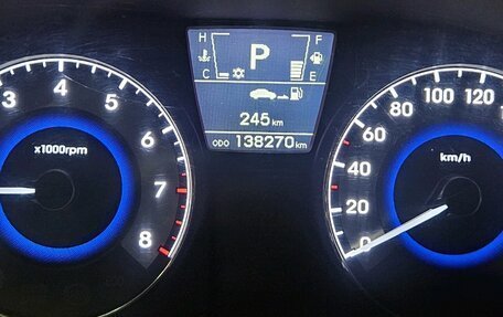 Hyundai Solaris II рестайлинг, 2012 год, 800 000 рублей, 10 фотография