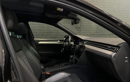 Volkswagen Passat B8 рестайлинг, 2019 год, 2 629 000 рублей, 18 фотография