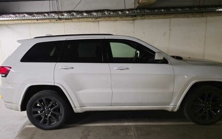 Jeep Grand Cherokee, 2020 год, 4 000 000 рублей, 3 фотография