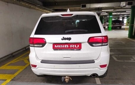 Jeep Grand Cherokee, 2020 год, 4 000 000 рублей, 5 фотография