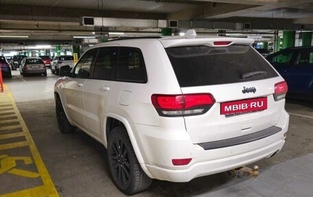 Jeep Grand Cherokee, 2020 год, 4 000 000 рублей, 6 фотография