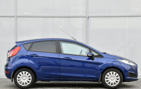 Ford Fiesta, 2016 год, 698 000 рублей, 4 фотография