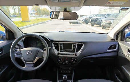 Hyundai Solaris II рестайлинг, 2018 год, 795 000 рублей, 14 фотография