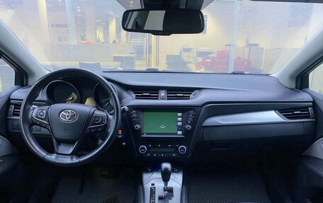 Toyota Avensis III рестайлинг, 2016 год, 2 200 000 рублей, 14 фотография