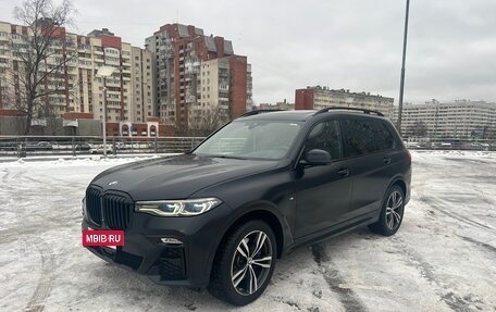 BMW X7, 2022 год, 7 550 000 рублей, 3 фотография
