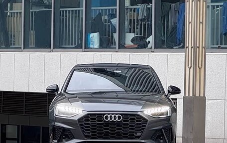 Audi A4, 2023 год, 4 490 032 рублей, 2 фотография