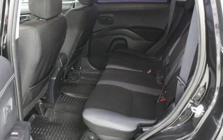 Mitsubishi Outlander III рестайлинг 3, 2010 год, 950 000 рублей, 17 фотография