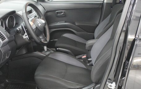 Mitsubishi Outlander III рестайлинг 3, 2010 год, 950 000 рублей, 21 фотография