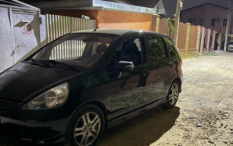 Honda Jazz I рестайлинг, 2007 год, 530 000 рублей, 2 фотография