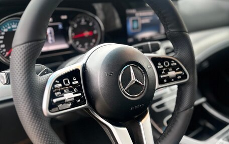 Mercedes-Benz E-Класс, 2019 год, 1 850 000 рублей, 16 фотография