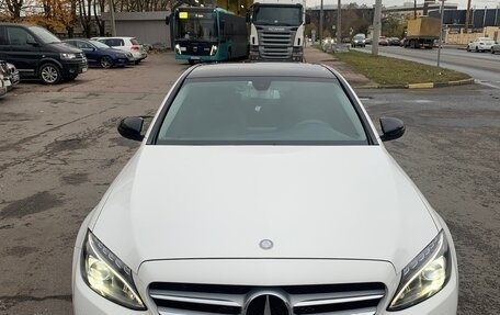 Mercedes-Benz C-Класс, 2014 год, 1 600 000 рублей, 1 фотография
