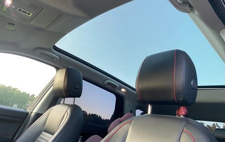 Land Rover Discovery Sport I рестайлинг, 2017 год, 2 275 000 рублей, 11 фотография