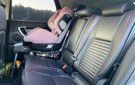 Land Rover Discovery Sport I рестайлинг, 2017 год, 2 275 000 рублей, 12 фотография