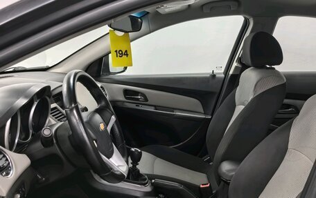 Chevrolet Cruze II, 2011 год, 590 000 рублей, 9 фотография