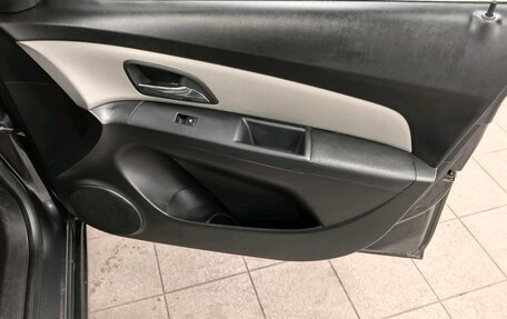 Chevrolet Cruze II, 2011 год, 590 000 рублей, 18 фотография