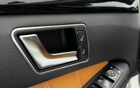 Mercedes-Benz E-Класс, 2011 год, 2 300 000 рублей, 12 фотография