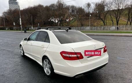 Mercedes-Benz E-Класс, 2011 год, 2 300 000 рублей, 7 фотография