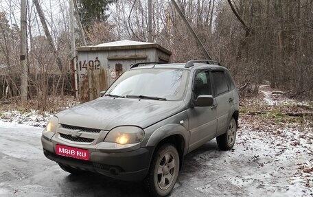 Chevrolet Niva I рестайлинг, 2011 год, 320 000 рублей, 1 фотография