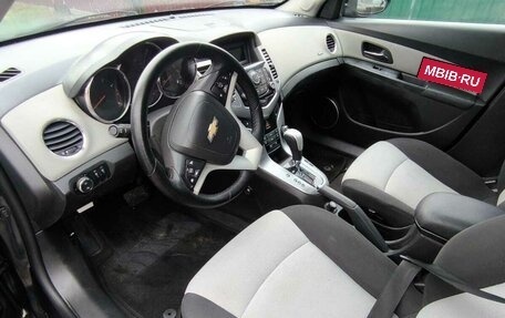 Chevrolet Cruze II, 2011 год, 620 000 рублей, 7 фотография