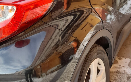 Toyota C-HR I рестайлинг, 2017 год, 1 920 000 рублей, 3 фотография