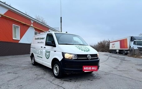 Volkswagen Transporter T6 рестайлинг, 2019 год, 2 100 000 рублей, 2 фотография