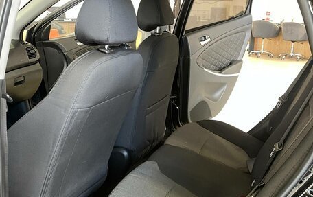 Hyundai Solaris II рестайлинг, 2013 год, 819 000 рублей, 9 фотография