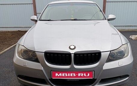 BMW 3 серия, 2005 год, 770 000 рублей, 1 фотография