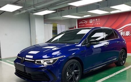 Volkswagen Golf VIII, 2021 год, 1 843 000 рублей, 3 фотография