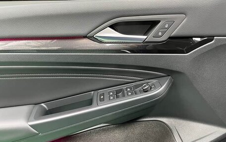 Volkswagen Golf VIII, 2021 год, 1 843 000 рублей, 22 фотография