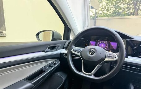 Volkswagen Golf VIII, 2021 год, 1 605 000 рублей, 14 фотография