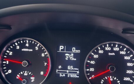 KIA Rio IV, 2018 год, 1 590 000 рублей, 9 фотография