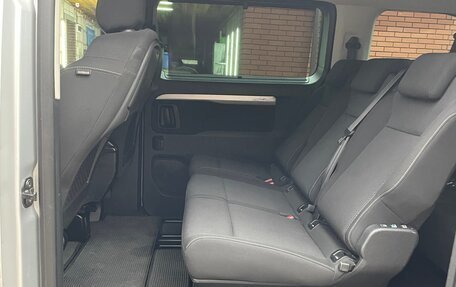 Peugeot Traveller I, 2021 год, 2 799 999 рублей, 16 фотография