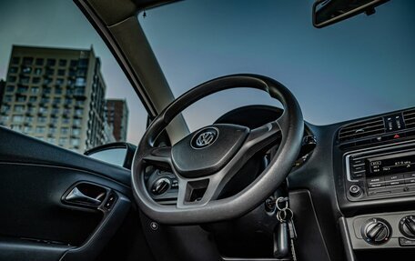 Volkswagen Polo VI (EU Market), 2018 год, 1 057 500 рублей, 18 фотография