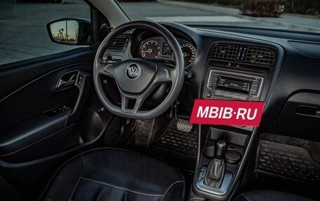 Volkswagen Polo VI (EU Market), 2018 год, 1 057 500 рублей, 19 фотография