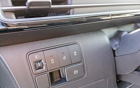 Hyundai Staria, 2022 год, 4 300 000 рублей, 25 фотография